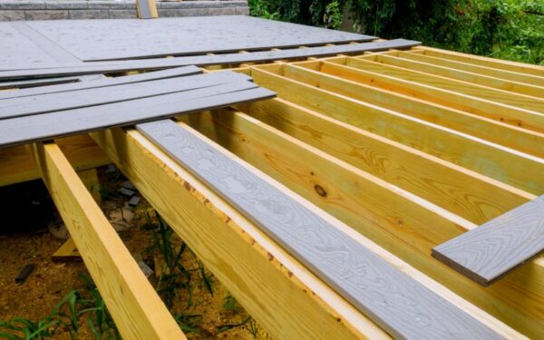 How To Remove Deck Boards And Replace Them – Strong Wooden Construction